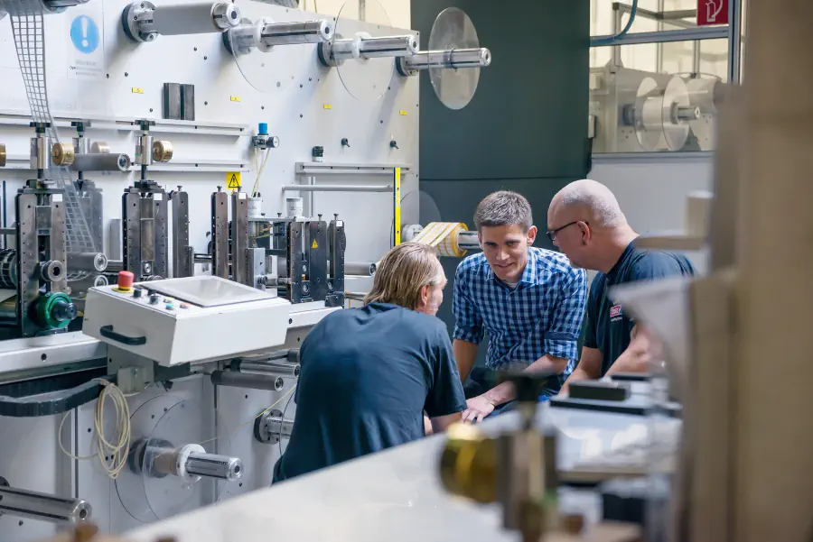 tesa Partner - Austausch unter Spezialisten im Industriebereich